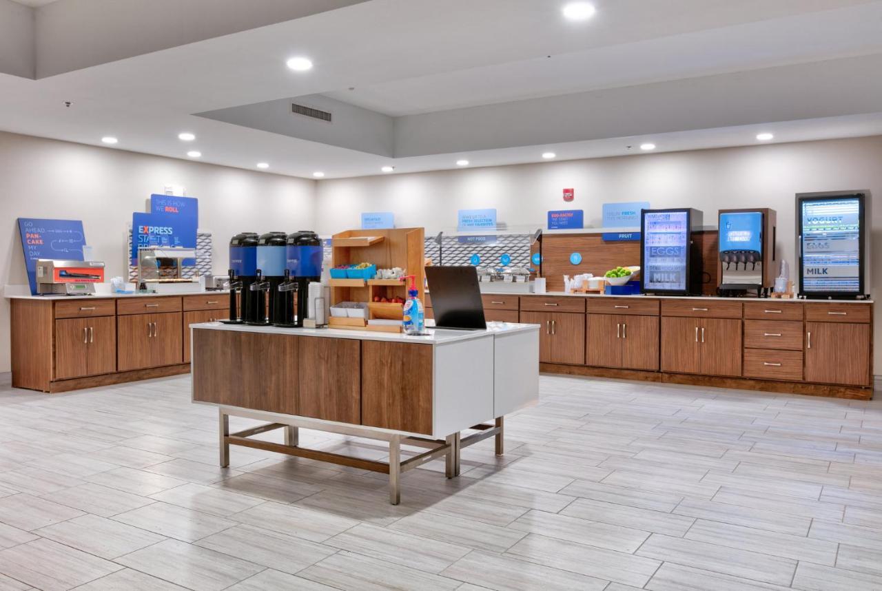 Holiday Inn Express Hotel & Suites Shakopee By Ihg Exteriör bild