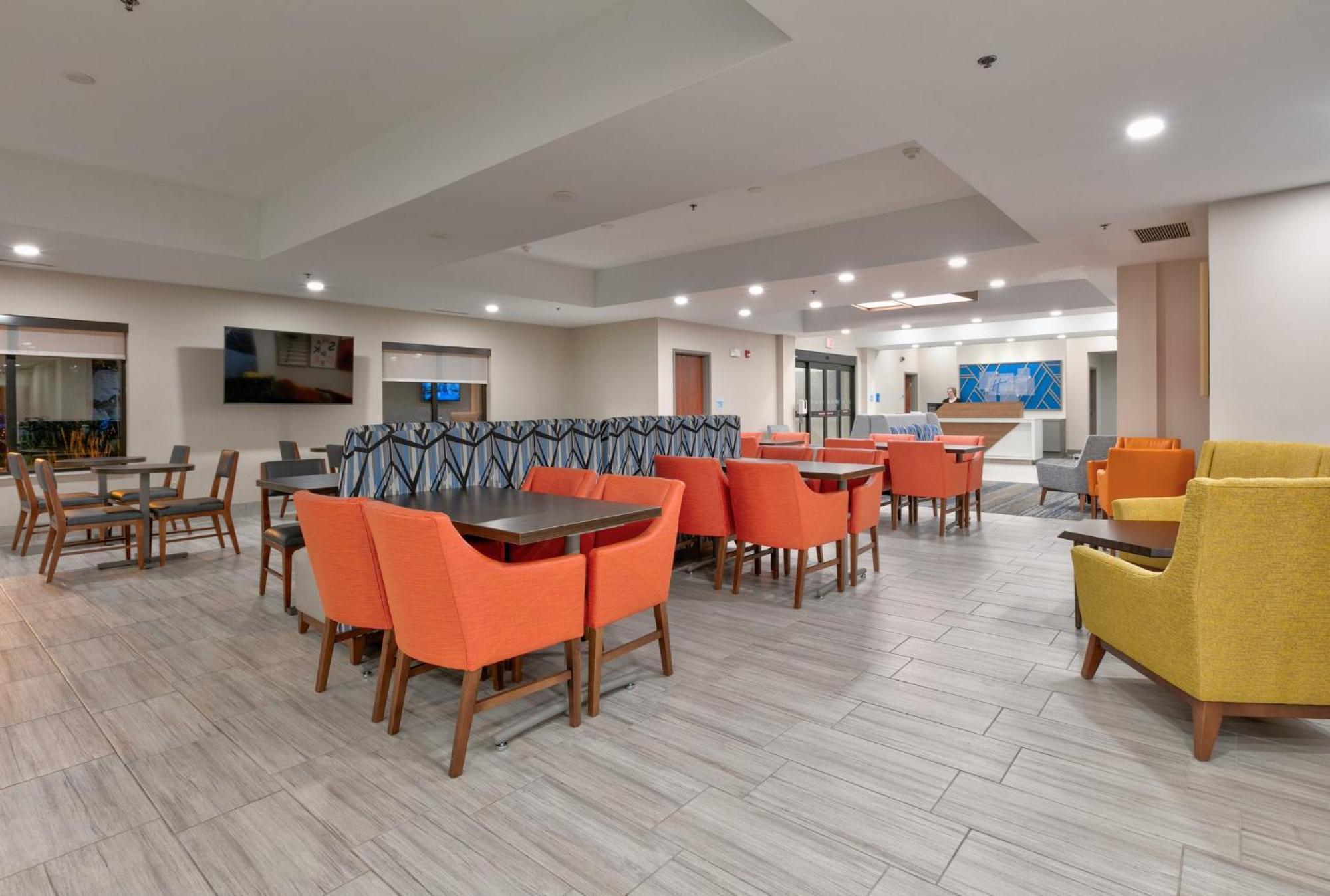 Holiday Inn Express Hotel & Suites Shakopee By Ihg Exteriör bild