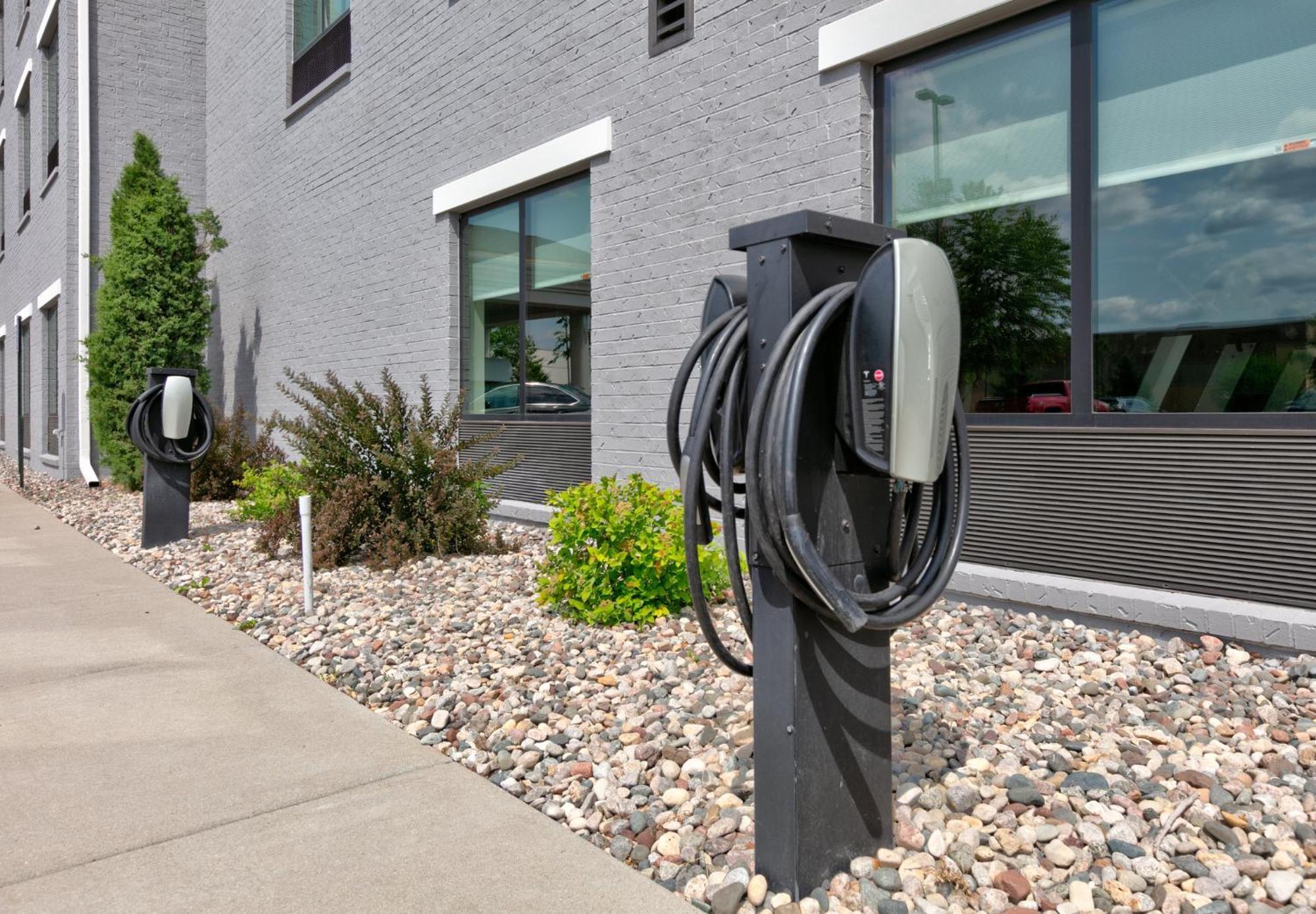 Holiday Inn Express Hotel & Suites Shakopee By Ihg Exteriör bild